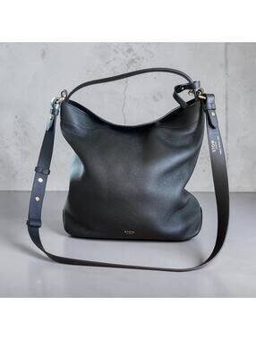 Stow London Curve Leather Bag Black